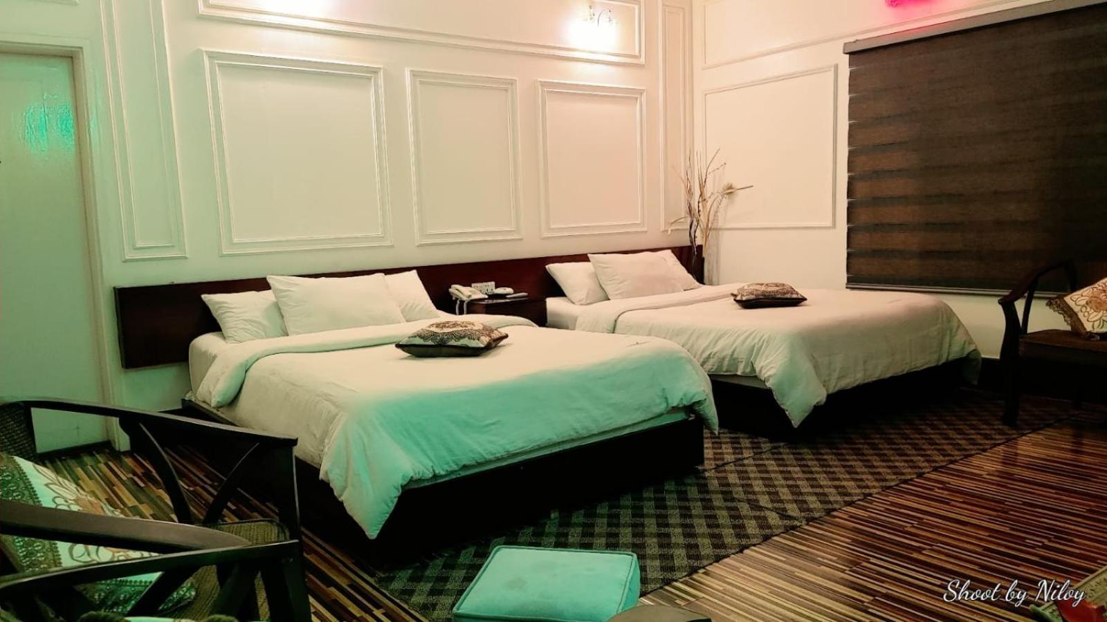 Rezala Restaurant And Residence Dhaka Buitenkant foto